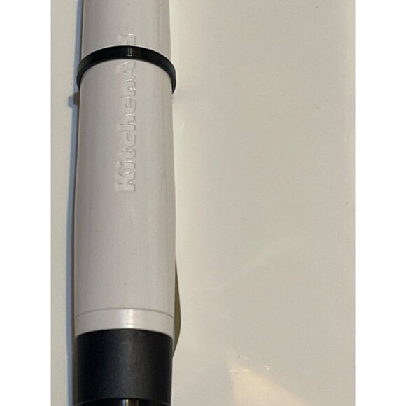 Kitchenaid White Slotted Turner BastingSpoon Euro Peeler Y-Peeler & Pizza Cutter - Picture 9 of 9